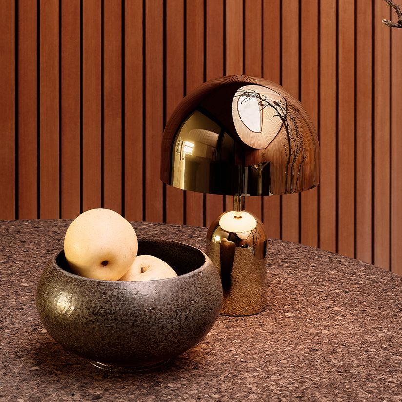 Bell portable lamp