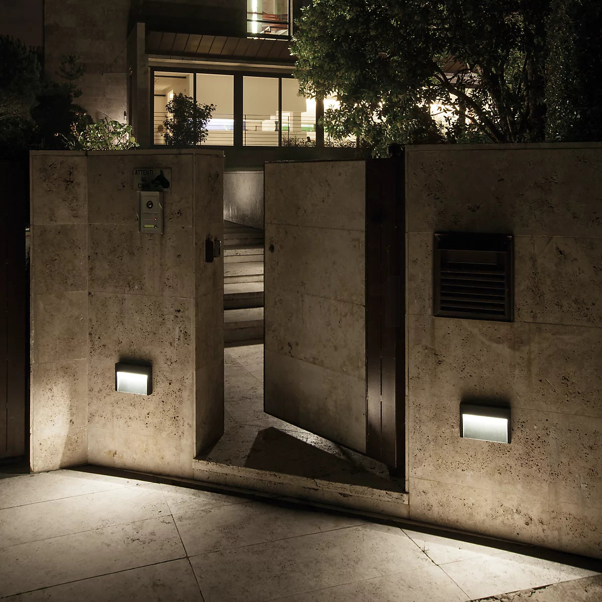 Hyperion Wall Light - Outdoor