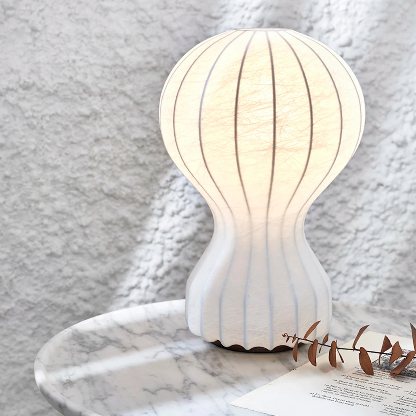 Gatto table lamp