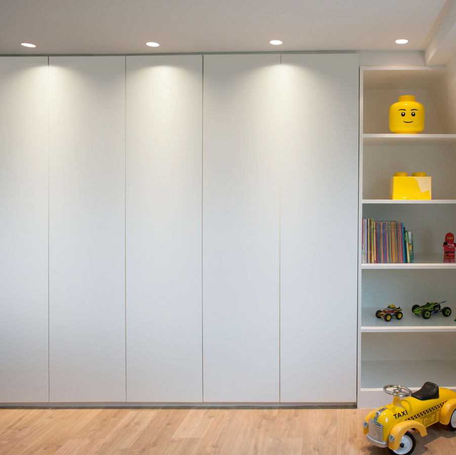 Deep Asymmetric Recessed Light