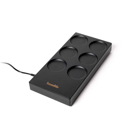 One Charging Plate Sixfold