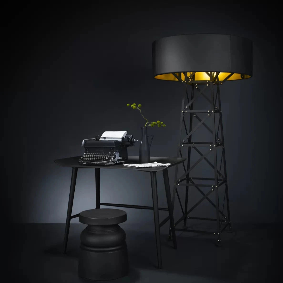 Construction Floor Lamp M - Exhibition item