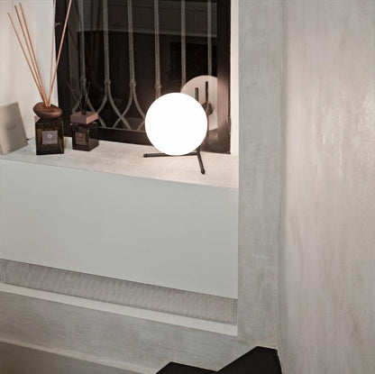 IC T1 Table Lamp