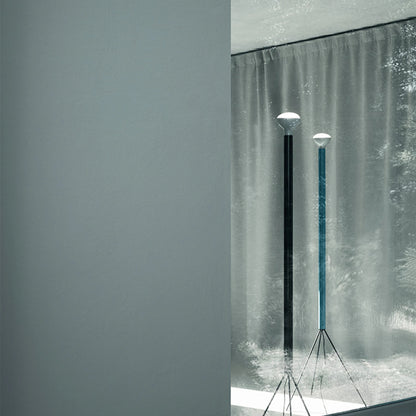 Luminator floor lamp