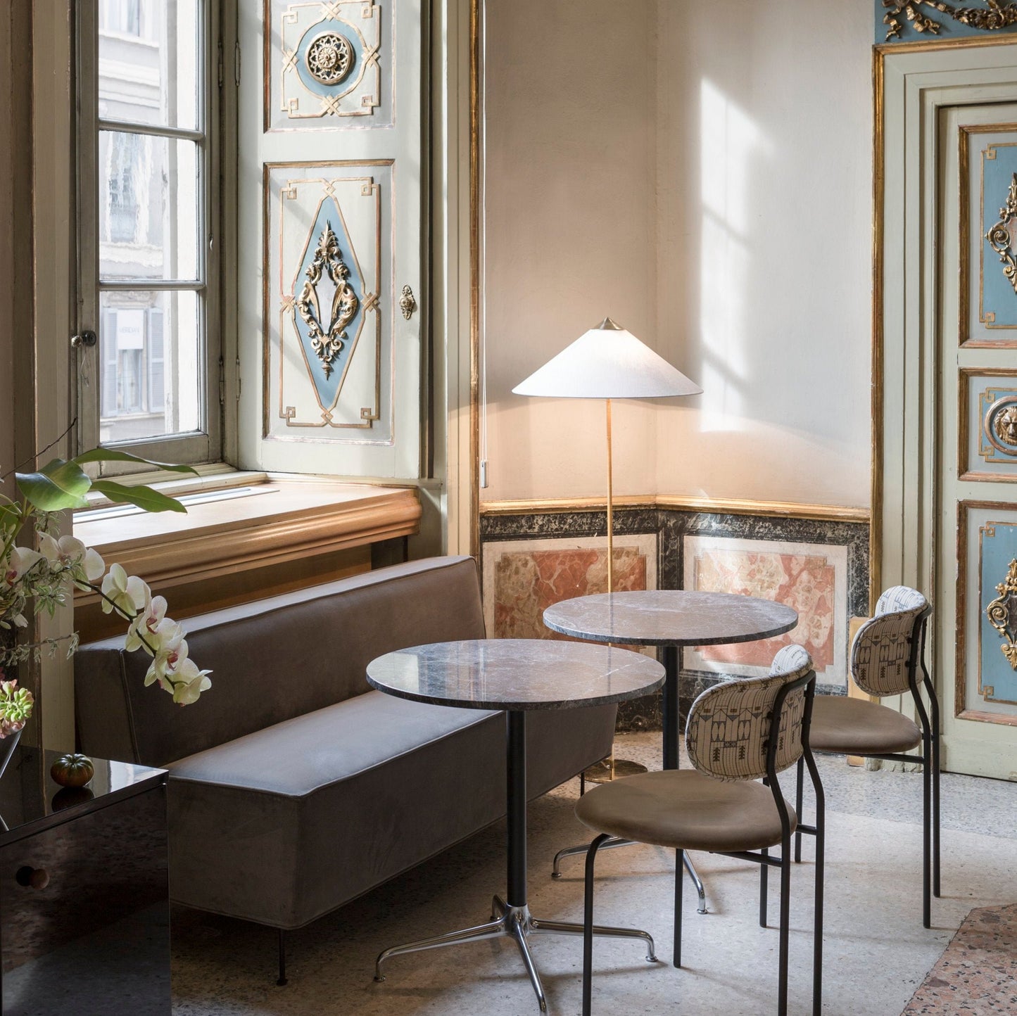 9602 Floor lamp