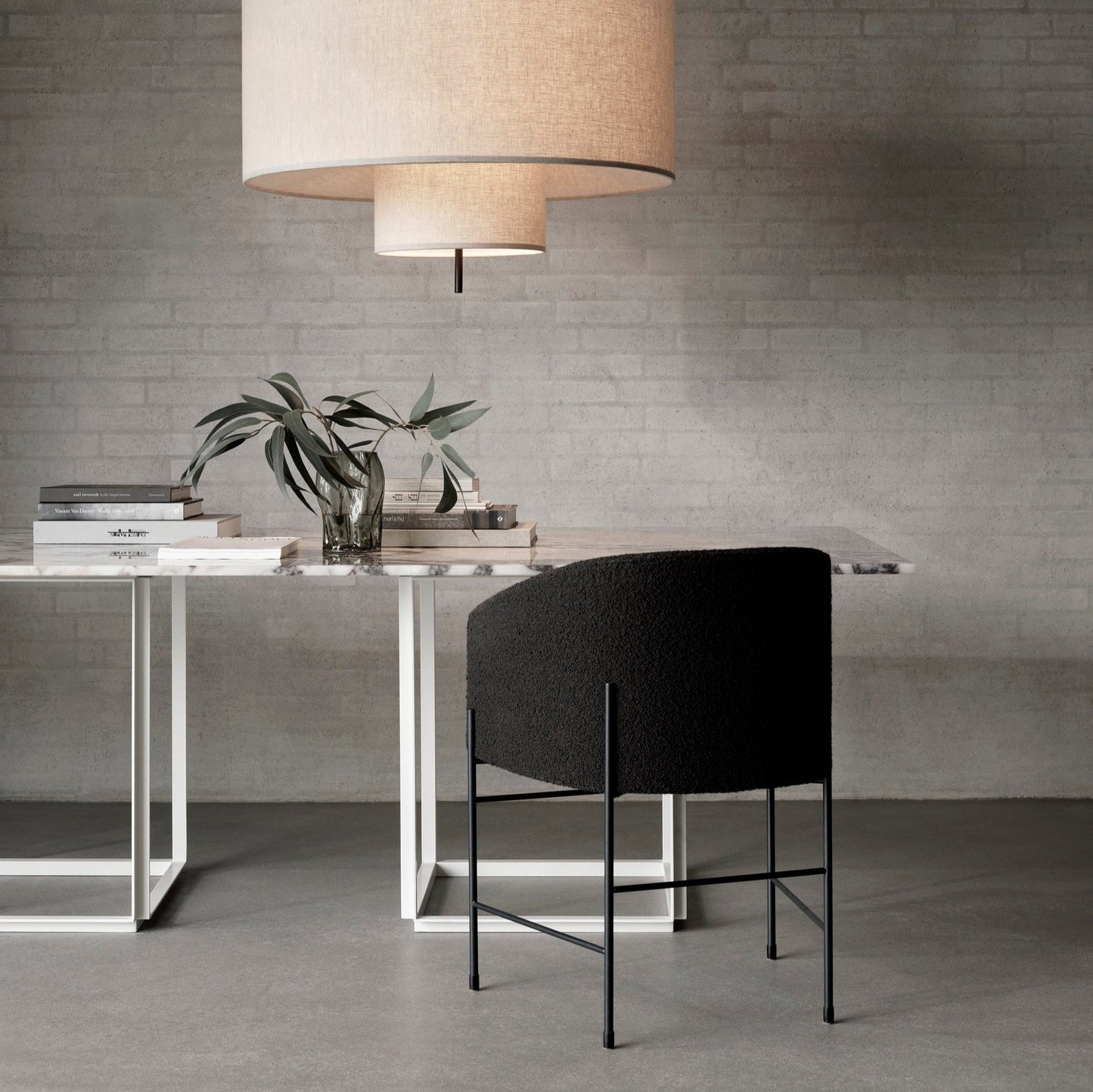 Covent Lounge Chair
