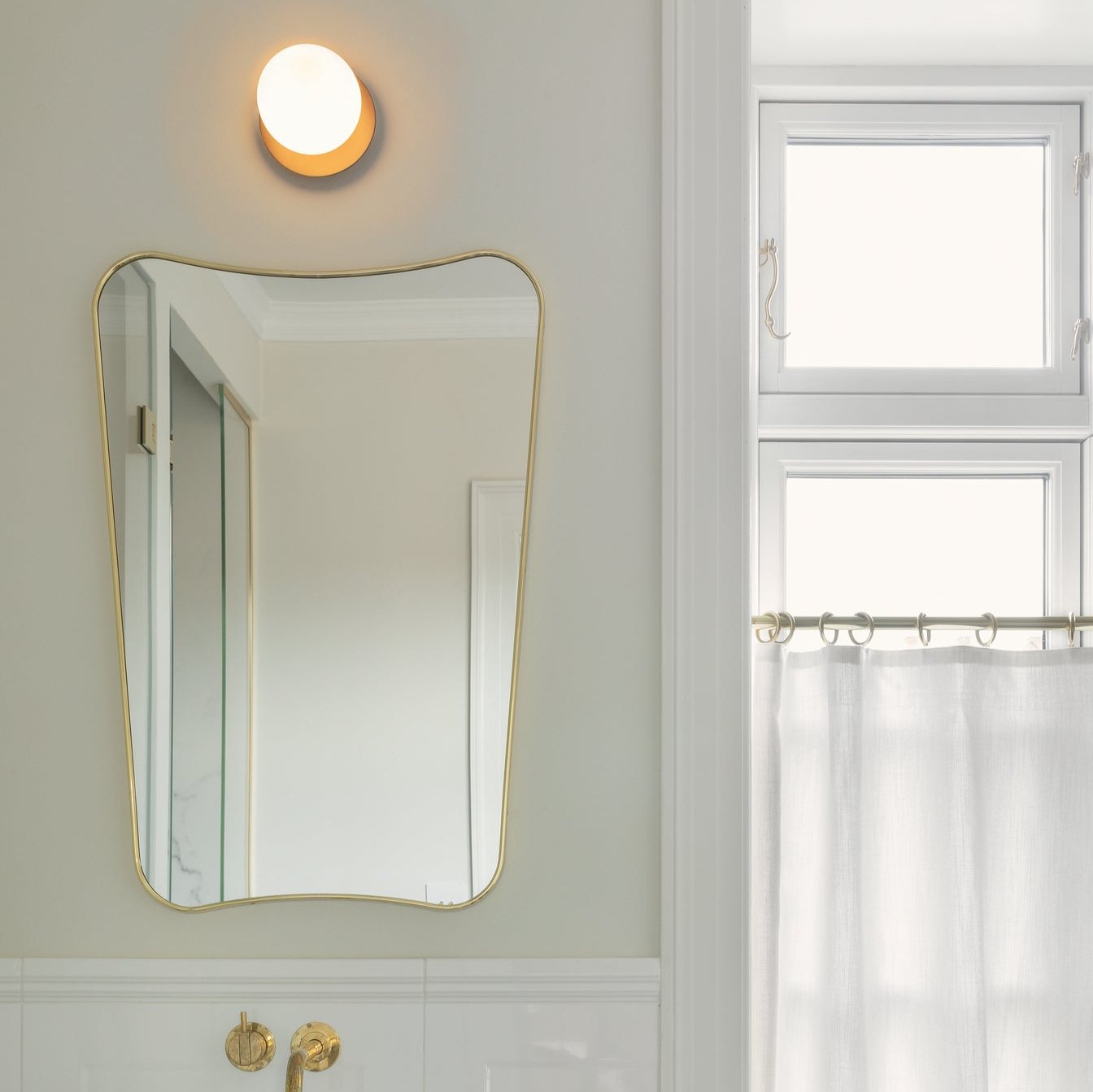 Liila 1 IP44 Wall Light