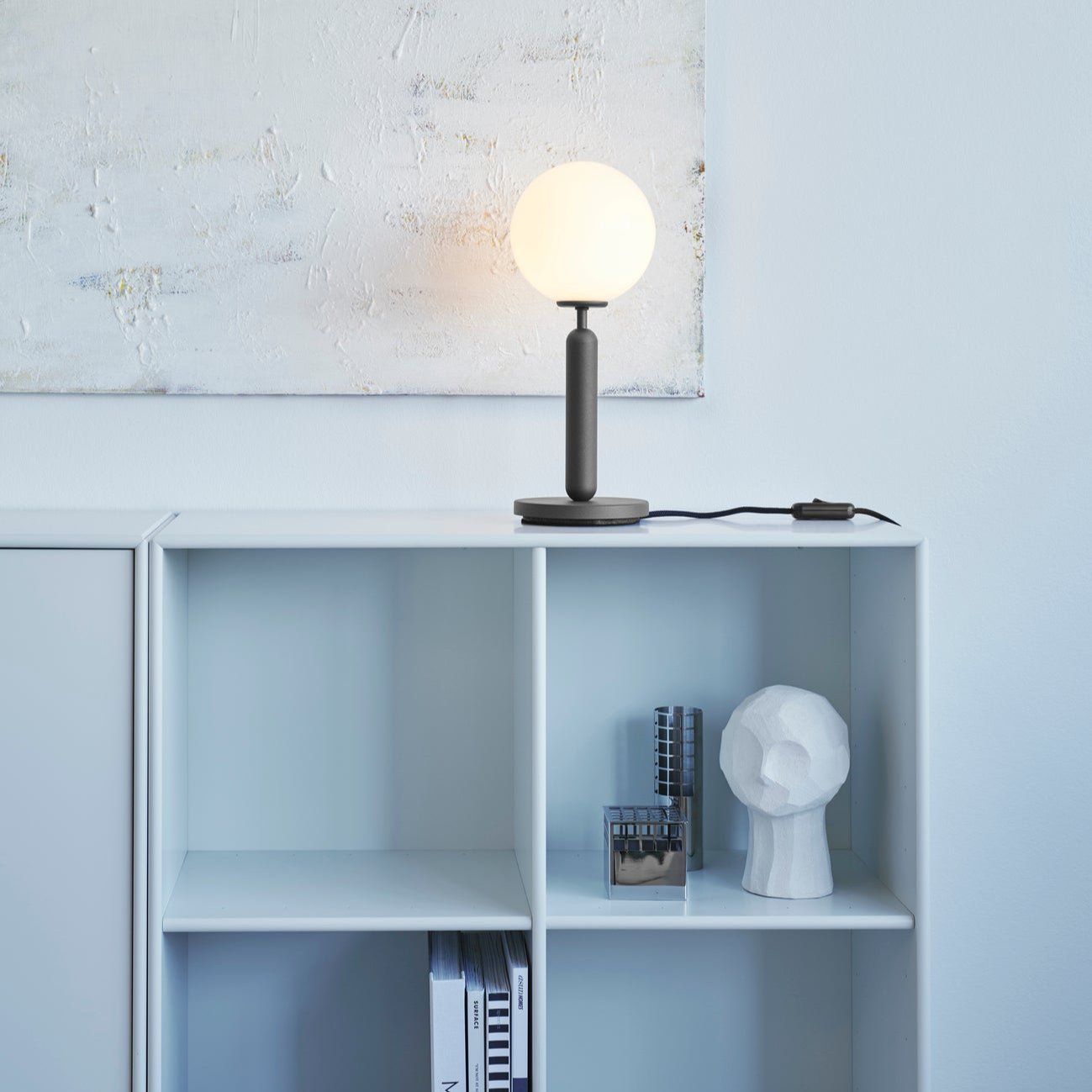 MIIRA Table lamp