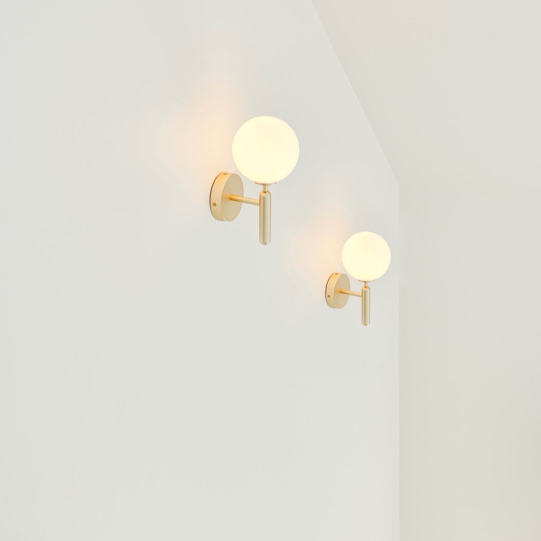 MIIRA Wall Lamp