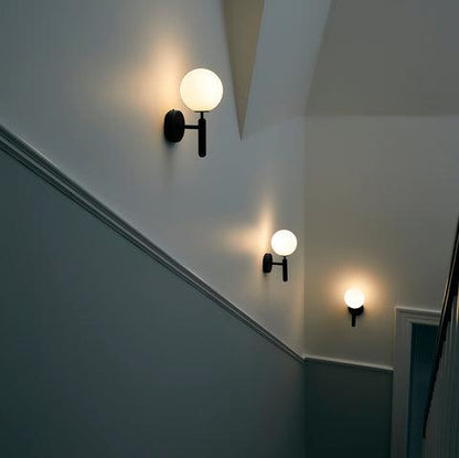 MIIRA Wall Lamp