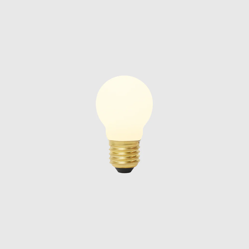Sphere I E27 LED Bulb