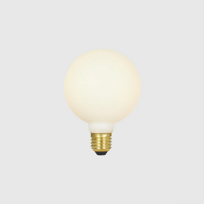 Sphere III E27 LED Bulb