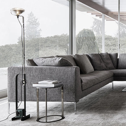 Toio floor lamp