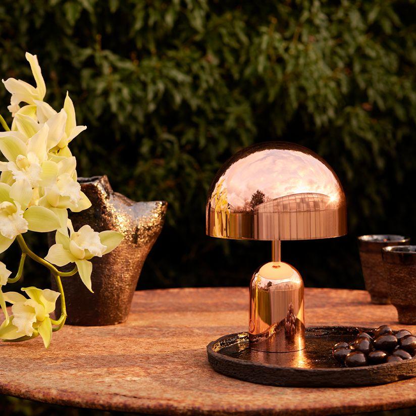 Bell portable lamp