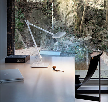 Kelvin Table Lamp LED