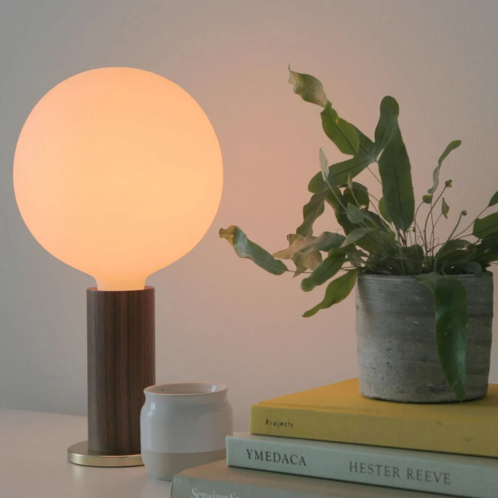 Sphere IV E27 LED Bulb